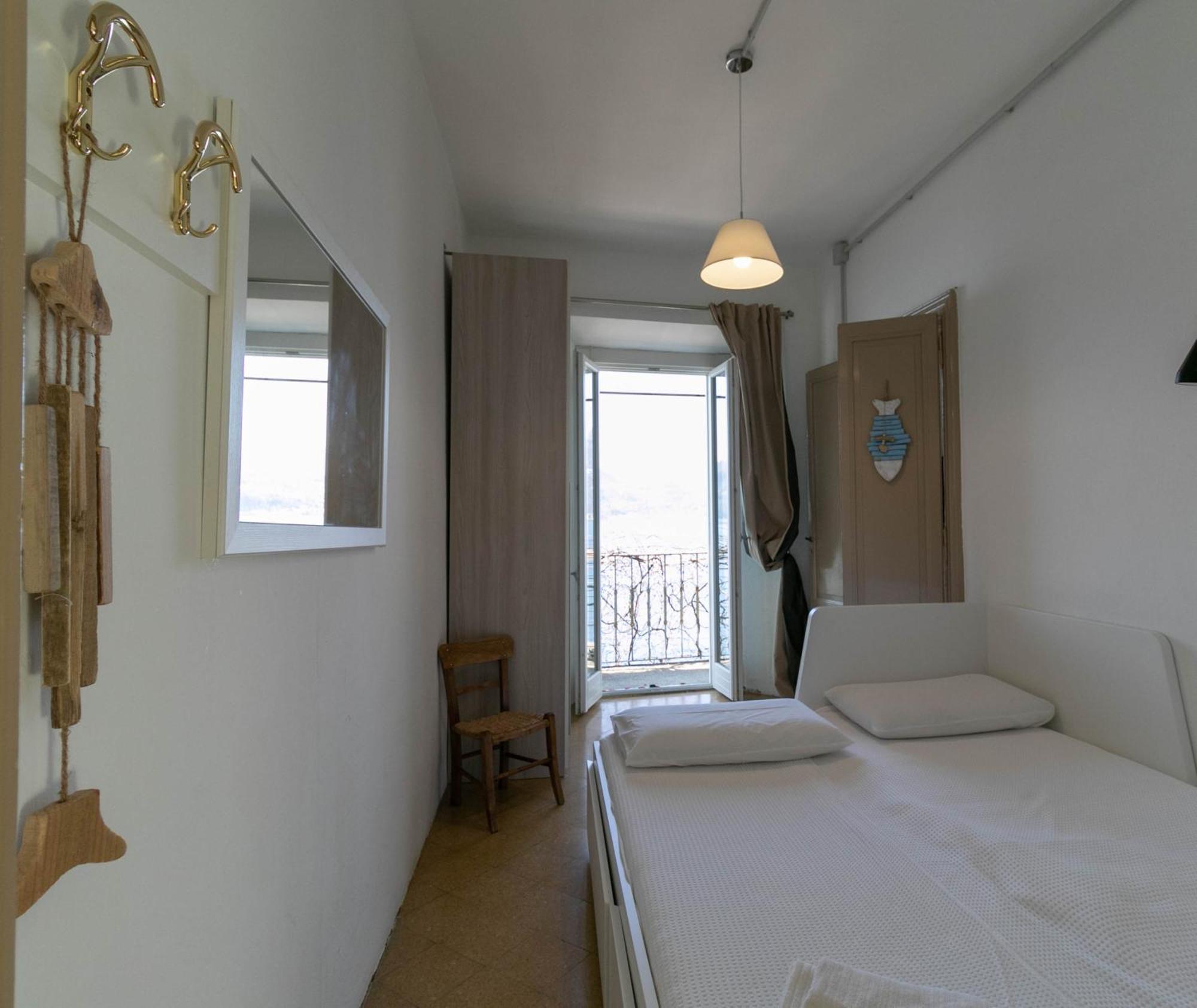 Welcomely - Casa Margherita Varenna Esterno foto